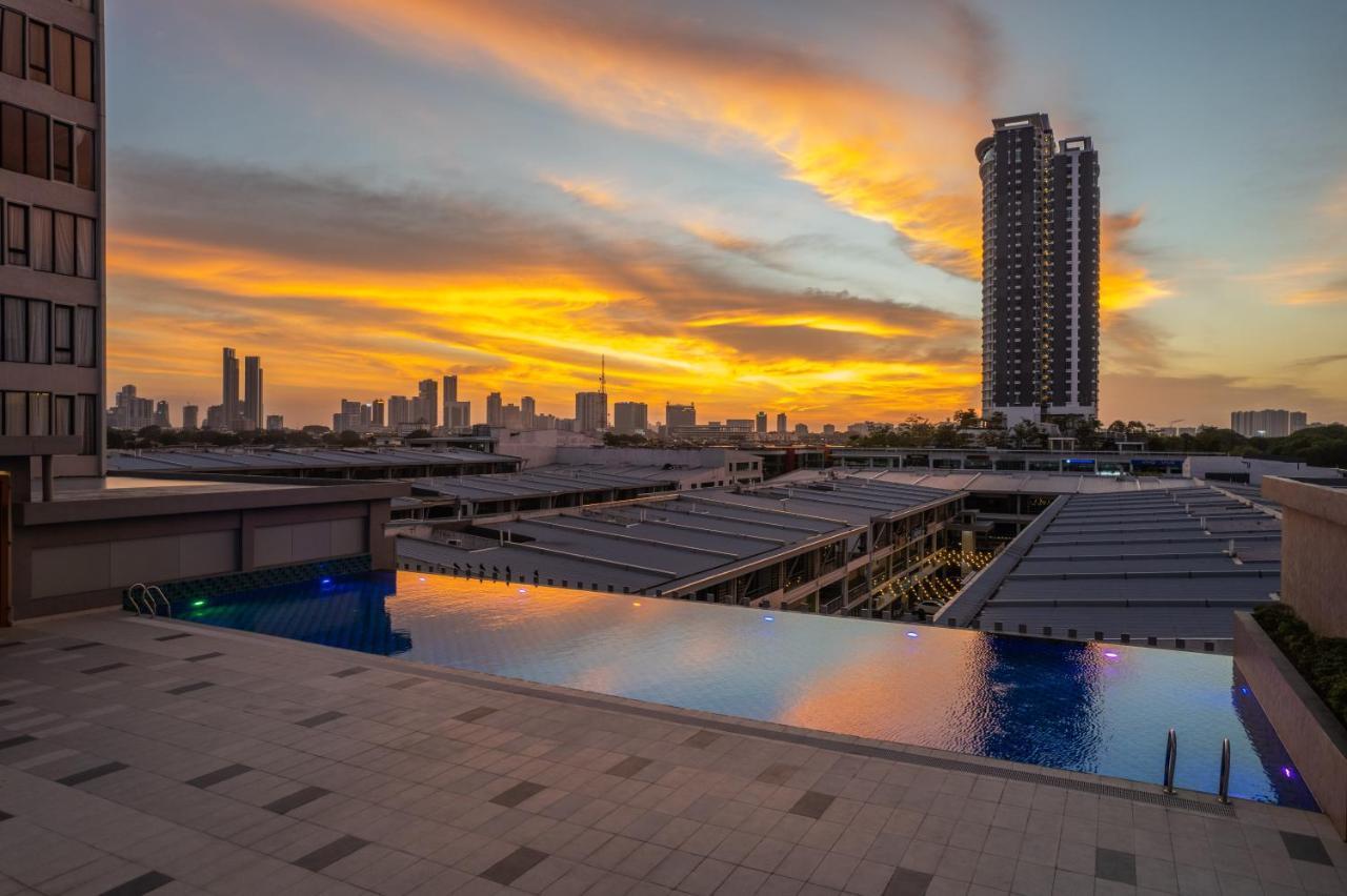 Opero Hotel Southkey جوهر بهرو المظهر الخارجي الصورة